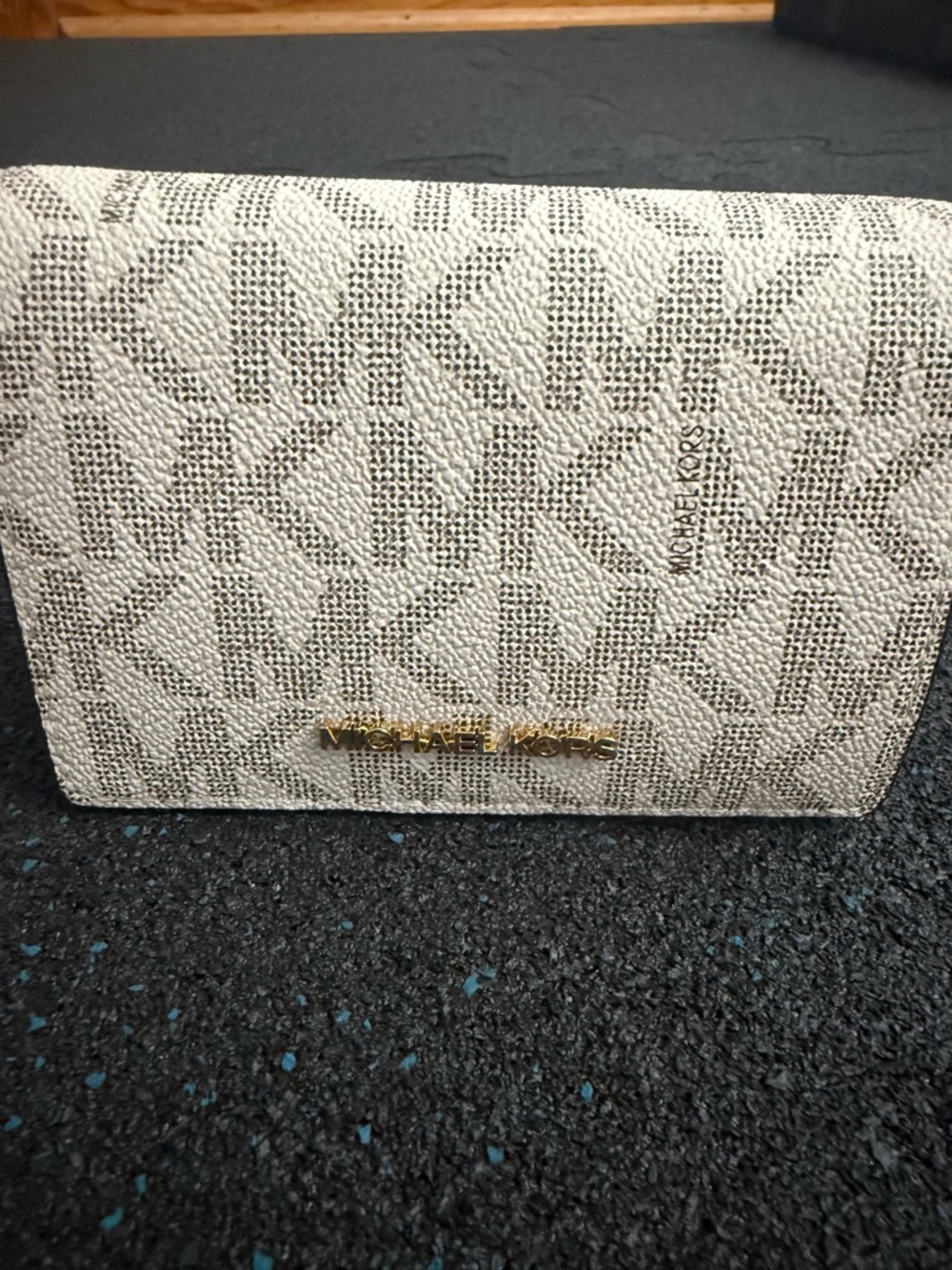 Michael Kors Style Cream and Gold MK Signature Wallet